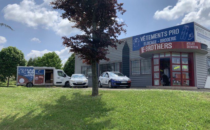 E BROTHERS Vetement De Travail En Mayenne Brothers Mobile Bloc